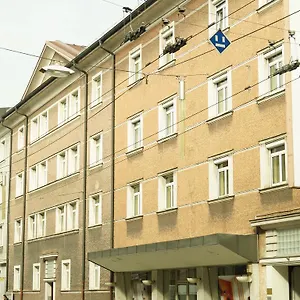 https://apartments-wirrer.saalbachhinterglemmhotels.com