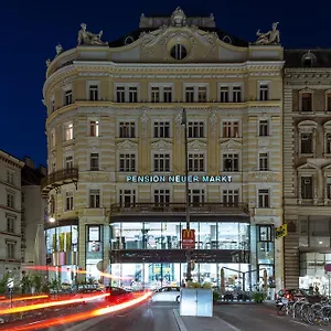 Neuer Markt Гостевой дом