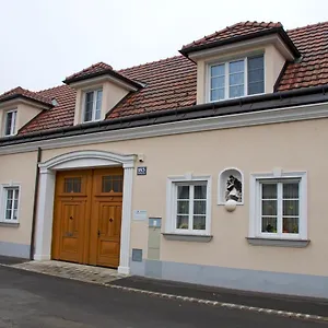 Bed & Breakfast Familie Schwarz, Vienna