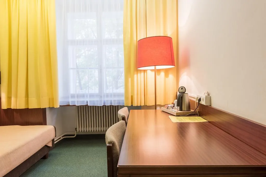 Benediktushaus Im Schottenstift Vídeň 4*,  Rakousko